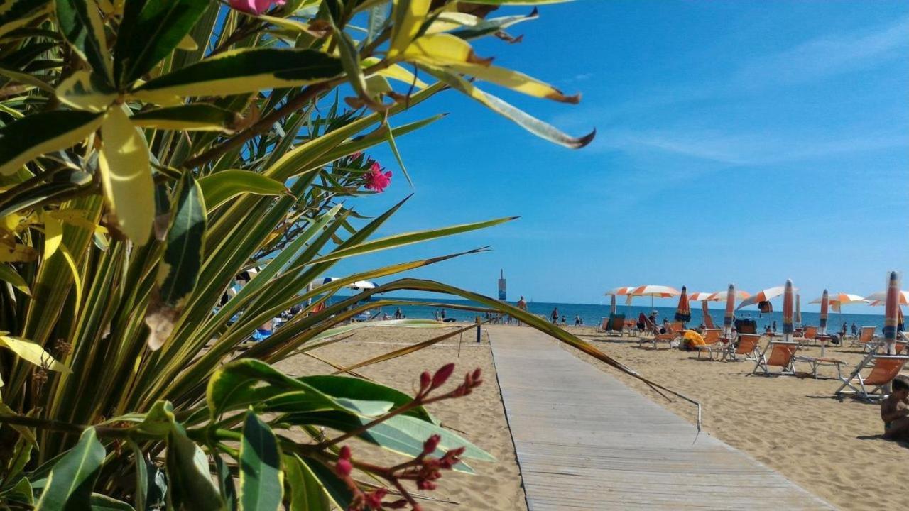 Appartamenti Carina Bibione Exterior foto